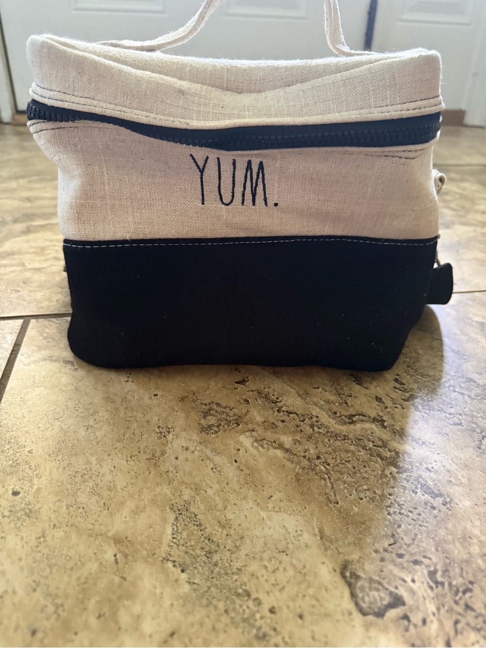 Rae Dunn Two-Tone "YUM." Canvas Lunch Bag in Cream and Black